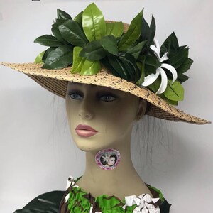 Sun Hat With Silk Maile & Tiare Flower.
