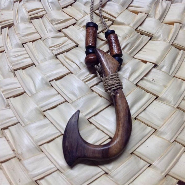 Hei Matau. Maori Wooden Fishing Hook.  Perfect For Young Boys & Adult. Hook Measures Approximately 71.5 mm.