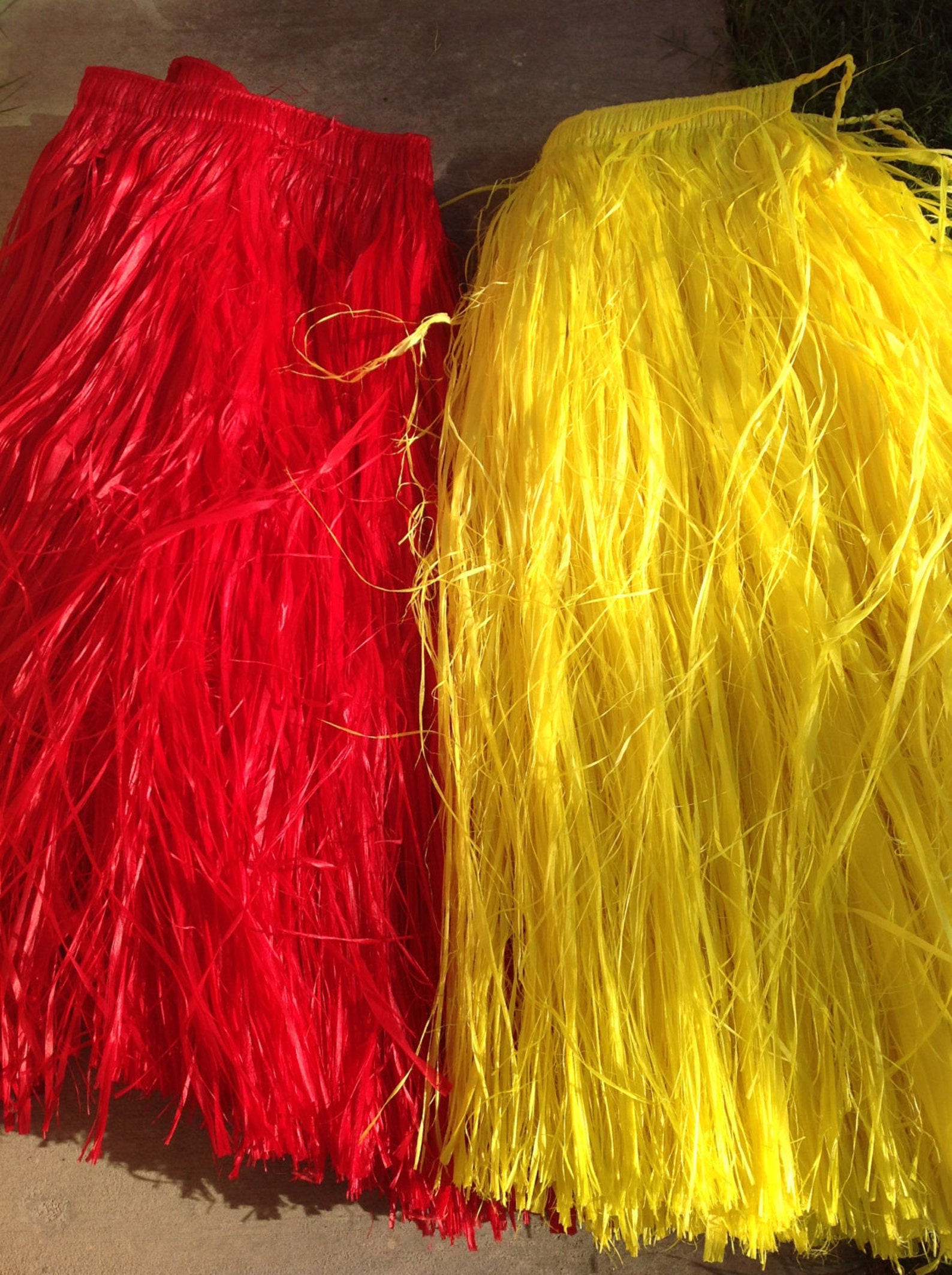 mens grass skirt