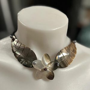 Mother Of Pearl Shell Necklace.Tiare Flower Shell Necklace.
