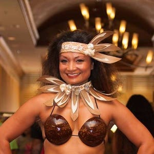 Tahitian & Rarotongan Lauhala Costume Set. One Neckpiece And One Headpiece. Perfect Dancers Of All Ages. Soloist, luau, Polynesian Event.