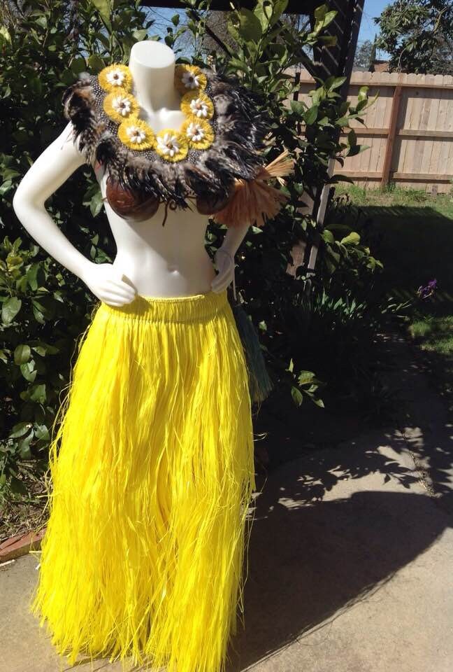grass skirt halloween costume