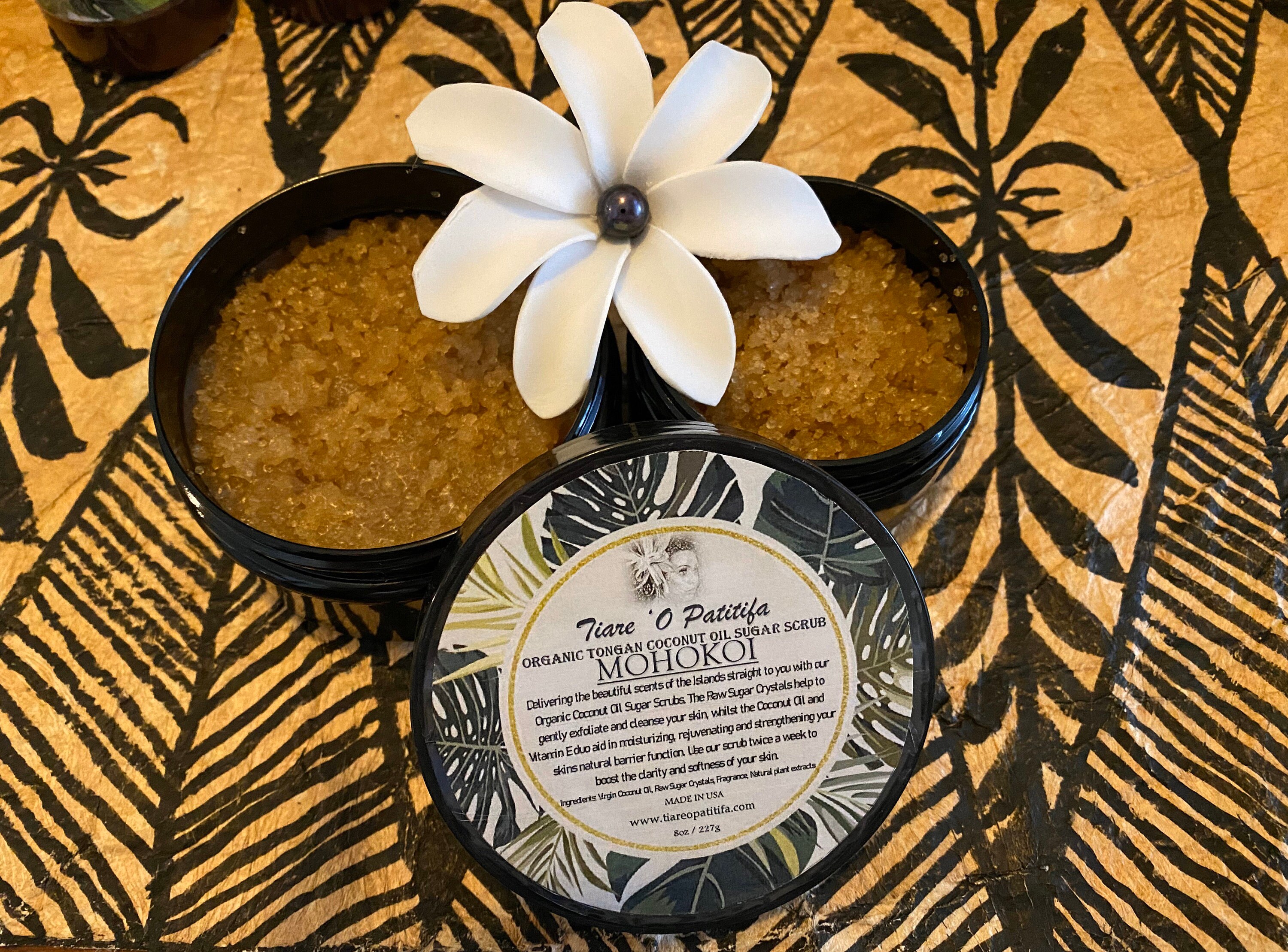 Organic Virgin Coconut Oil Sugar Scrubs,  Manongi, Monoi Oil, Huni, Mohokoi, Heilala, Tiare, Gardenia, Polynesian flowers. VEGAN