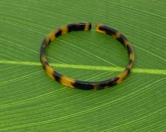 Faux turtle shell best sale bracelets