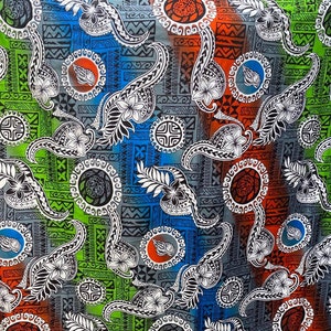 Tahitian Print Sarong. Lavalava. Polynesian Tattoo/Tribal Tatau Wrap. Hawaiian Men & Women Sarong, Pareu, Pareo. Beach Sarong. For Everyone!