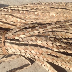 Rumba Braids Palm Leaves For Polynesian Costume.