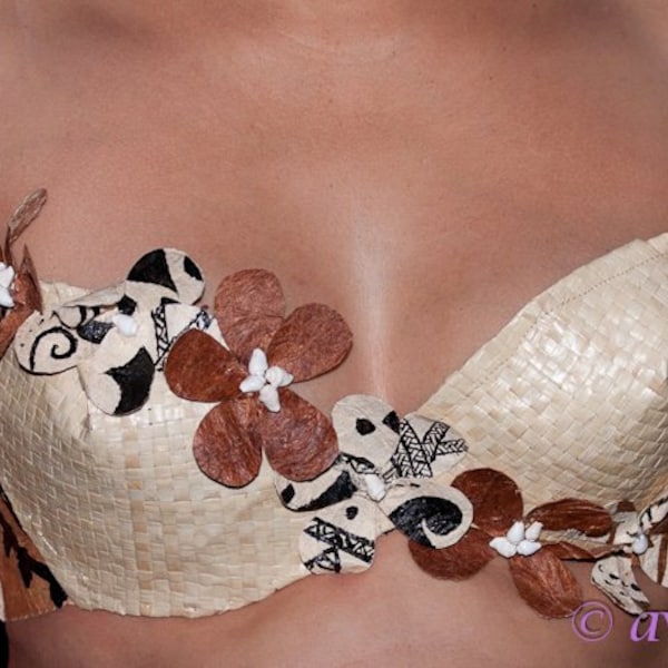 Polynesian Authentic White Hala Leaf/Lou Kie & Authentic Tapa Cloth Flower Bra. Cook Islands and Tahitian Costume Bra. Perfect For All Ages.