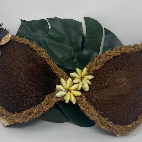 Authentic Coconut Bark, Tapa Cloth And Braided Coconut Husk Fibers Bra. Tahitian & Cook Islands Bra. This listing Is For Kids And Adult.