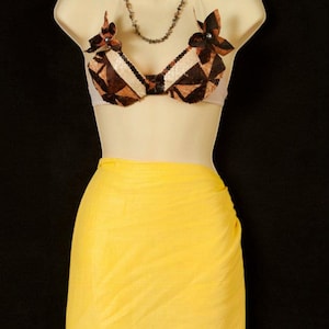 Authentic Tapa Cloth And Weaved White Lauhala/Kie Tahitian And Cook Islands Costume Bra Top. Perfect For Dancers Or Luau, Group Dancers!