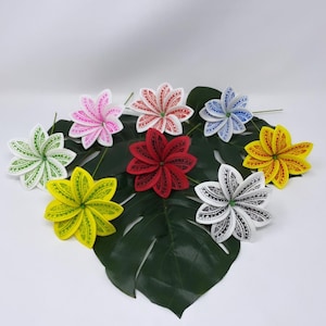 Stammes- Tropische Blume