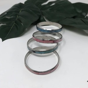 Inlay Mother Of Pearl Shells Bangle/Bracelet.