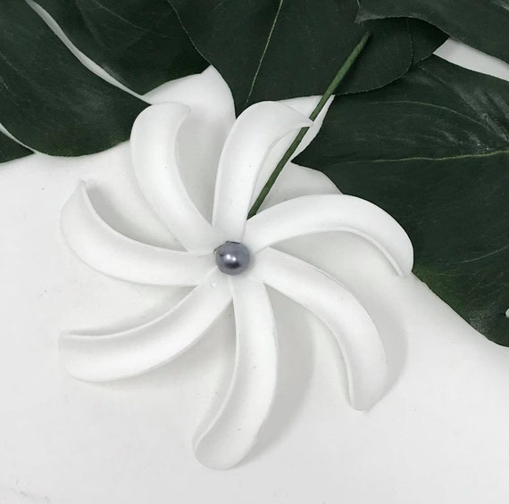 Bâton de cheveux de fleur de tiaré blanc. Fleur de Tiaré des - Etsy France
