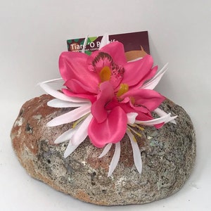 Hawaiian double orchid flower hair clip. Silk, fabric hair clip. Beach wedding, bridesmaids flower, luau, gift or any Polynesian events.