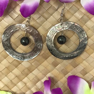 Polynesian Tribal Carved Mother Of Pearl Shell Earrings With Mother Of Pearl Shell Pearls. Black Lip Mother Of Pearl Shell Earrings