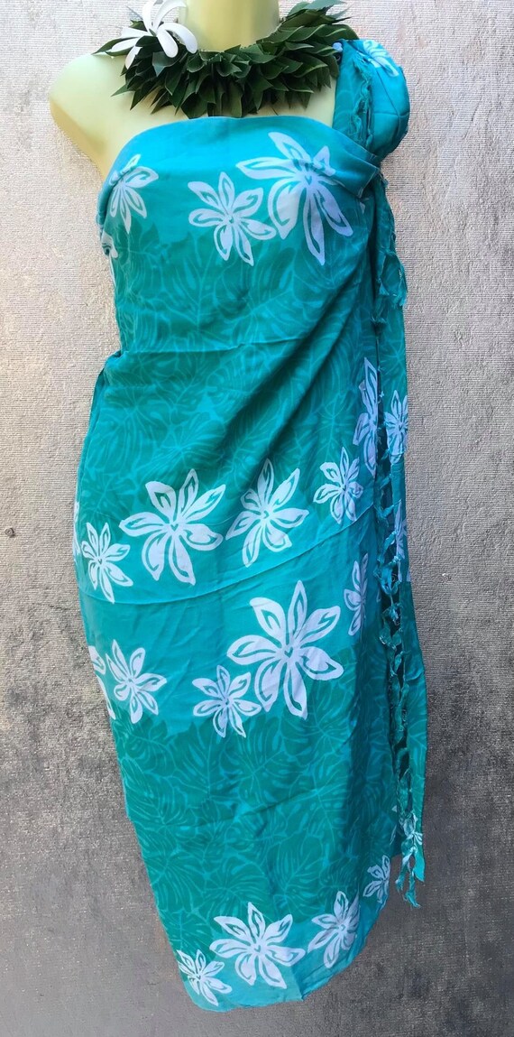 Hawaiian Floral Sarong/pareu. Beach 