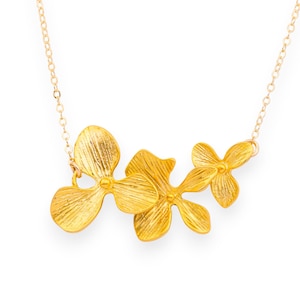 Silver Trio  Orchid Necklace, Gold Trio Orchid Charm Necklace, Simple Rose Gold Flower Girl Gift, Bridesmaid Gifts, Nature Jewelry