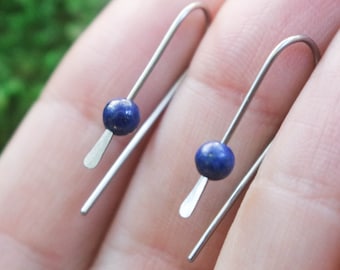 Titanium Dangle earrings | Hypo-allergenic dangle earrings | Moonstone earrings | Niobium earrings | Simple earrings | stone dangle earrings