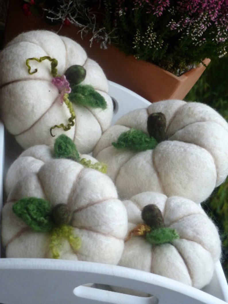 felt pumpkin... Autumn ...Halloween image 3