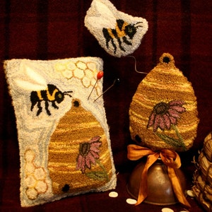 PDF Downloadable Punch Needle Pattern For the Love of Honey by Fiddlestix Designs