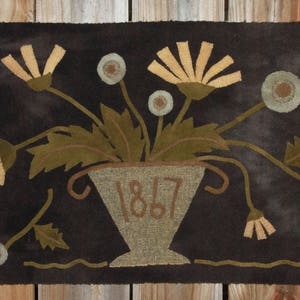 Primitive Wool Applique Pattern - Mixed Flowers by Maggie Bonanomi - Blackberry Primitives Hand-dyed Wool Kit Option Available