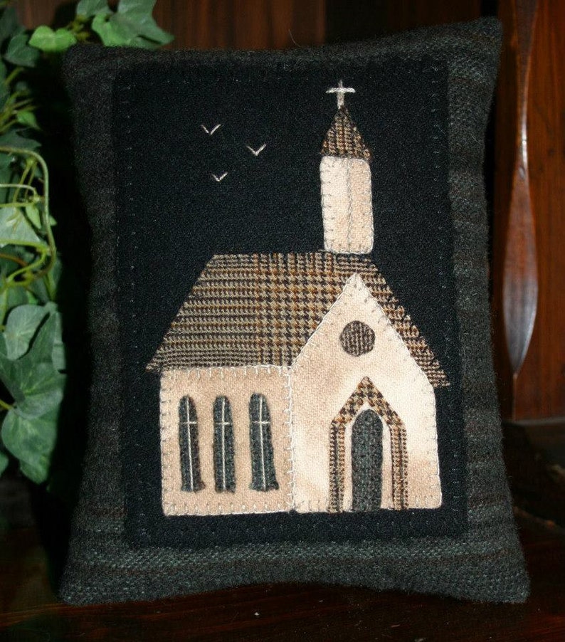 Wool Applique Pattern Little Church Pillow  designed by image 0