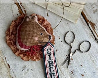 Cross Stitch Pattern Animal Cracker Crumbs Rufus by Stacy Nash