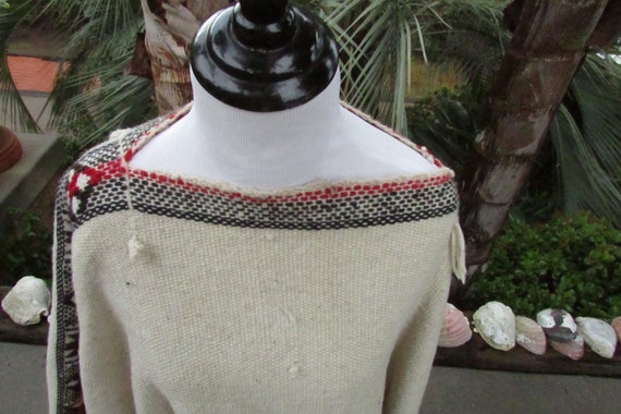 Vintage Wool Poncho Ethnic Tribal Hippie Cape One… - image 4