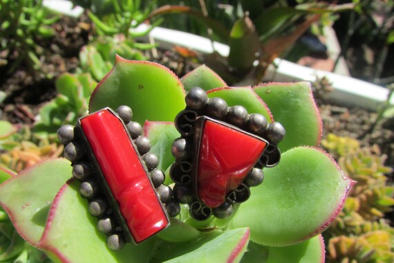 Vintage sterling silver and coral warrior face ea… - image 4