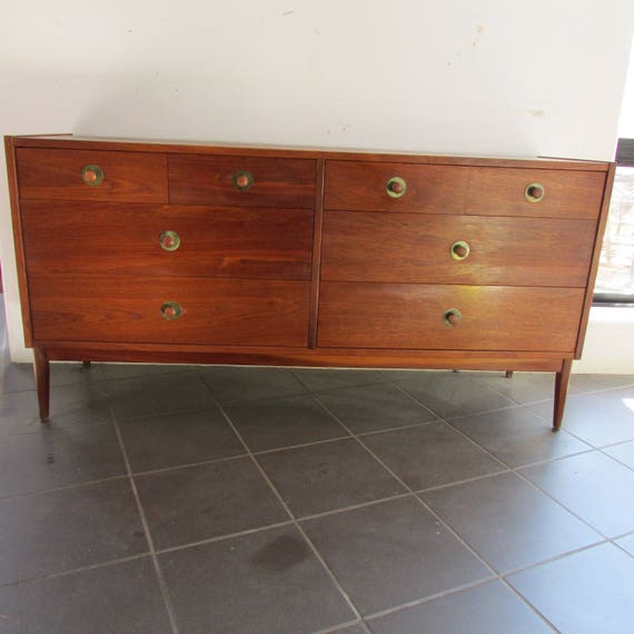 Vintage Mid Century Modern Dresser On Legs With 8 Dovetail Etsy