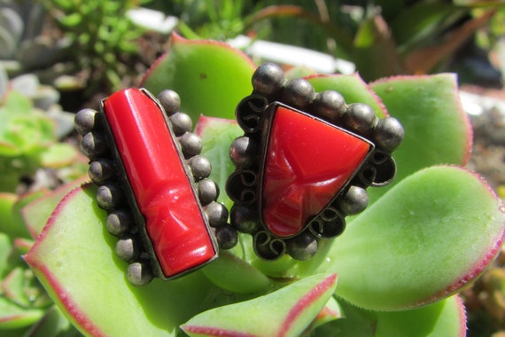 Vintage sterling silver and coral warrior face ea… - image 2