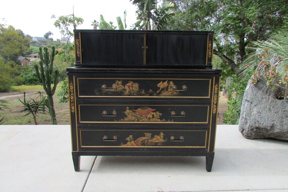 Chinese Chinoiserie Black Lacquer With Red And Gold Accents Etsy