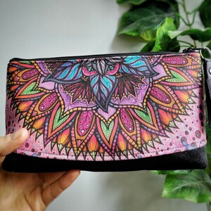 Bolsa de viaje mandala de setas rosas: bolsa con cremallera, hecha de restos y sobras. bolsa con cremallera sostenible