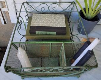 green metal mesh wire organizer, carrier box, storage bin, dish rack retro distressed patina French country hearts knob feet apartment home