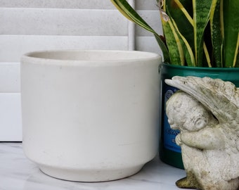 authentic Gainey ceramics pottery white planter mid century collection collector art studio classic modern boho thrift garden home apartment