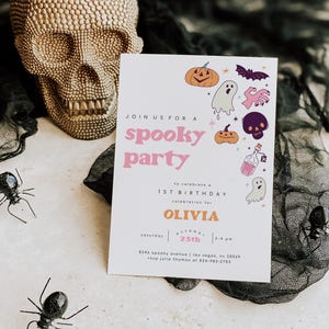 Retro Halloween Birthday Invitation | Spooky Ghost Halloween Invite | Girl Halloween Birthday Party Invitation | 2608