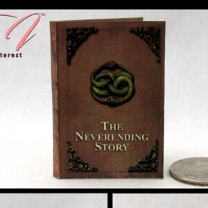 1:6 Scale THE NEVERENDING STORY Readable Illustrated Miniature Playscale Hard Cover Book Barbie Monster High Fashion Dolls