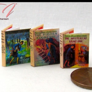 POPULAR GIRL DETECTIVE Mysteries Set (3) -1:12 Scale Miniature Readable Illustrated Hard Cover Books Hidden Staircase Mystery at Lilac Inn