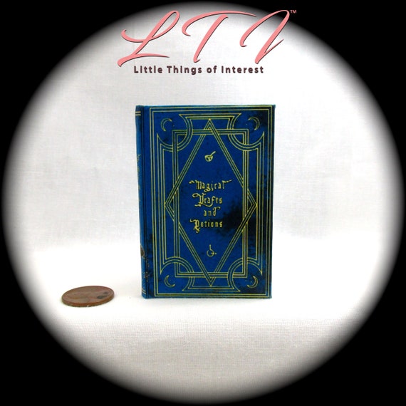 MAGICAL DRAFTS AND POTIONS Textbook in 1:6 Scale Illustrated Readable Spell Book