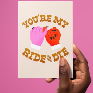 "You're My Run or Die Grußkarte - ""Pinky Swear Art"" - Coole Western-Freundschafts- oder Liebeskarte, Pinky Swear Art."