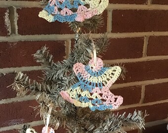 Handmade angels, angels, vintage, boho, shabbychic, church, ,thread crochet, ornaments, angel ornaments, prayer,