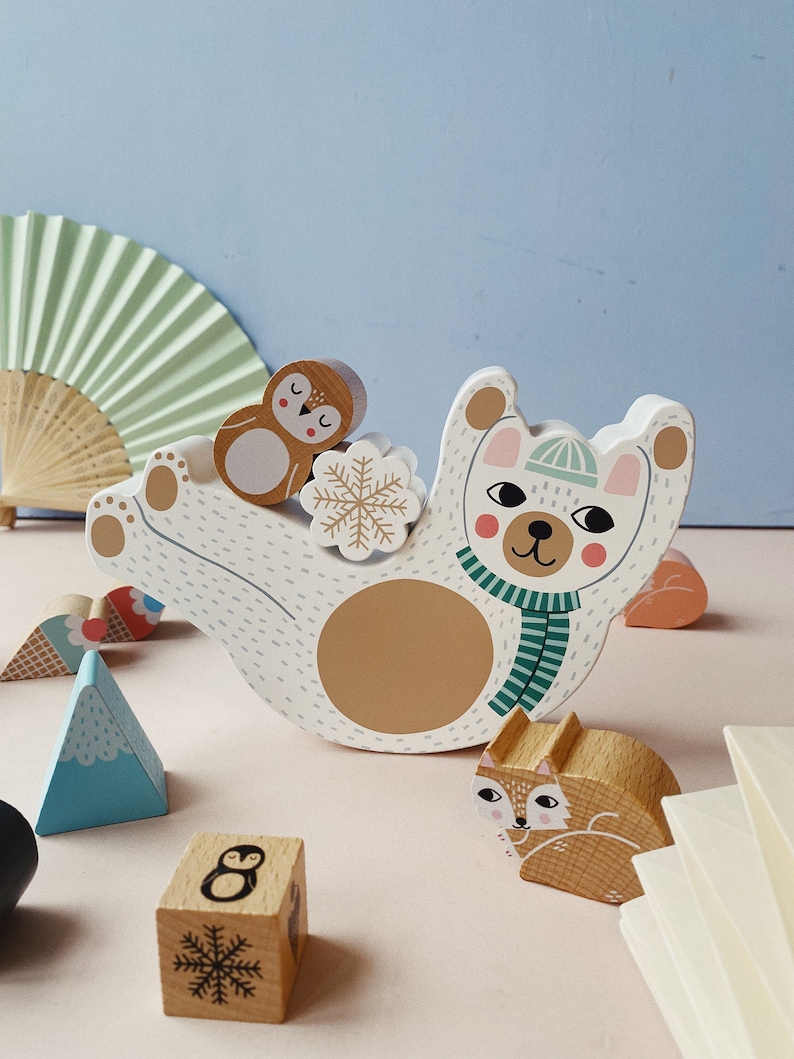 Eddy Bear wooden balance game, Vilac image 1