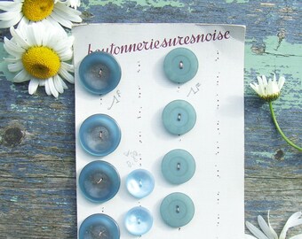 Vintage French Buttons 11 Teal Blue on Card Boutonnerie Suresnoise, Blue Buttons three types