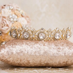 Rose Gold Pillows for Quinceanera Party, Mis 15 Anos Shoe Pillow, Accesorios de Quince Anos, Sweet 16 Kneeling Pillow image 8