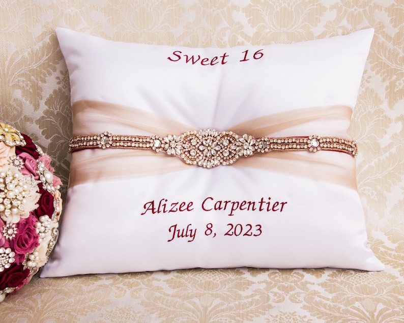 Rose Gold Pillows for Quinceanera Party, Mis 15 Anos Shoe Pillow, Accesorios de Quince Anos, Sweet 16 Kneeling Pillow image 2