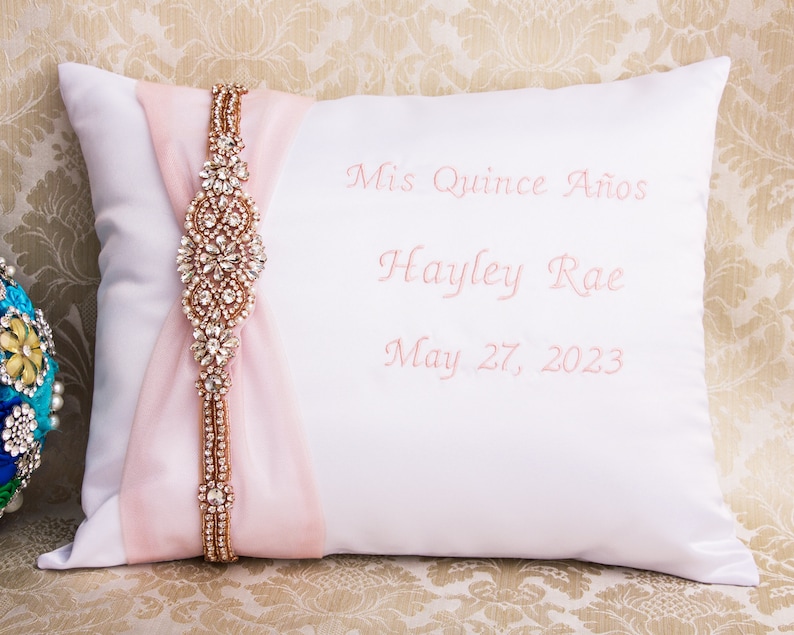 Rose Gold Pillows for Quinceanera Party, Mis 15 Anos Shoe Pillow, Accesorios de Quince Anos, Sweet 16 Kneeling Pillow image 1