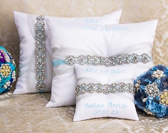 Silver Pillows for Quinceanera Party, Mis 15 Anos Shoe Pillow, Accesorios de Quince Anos, Sweet 16 Kneeling Pillow