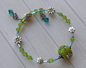 Floral Boho Bead Bracelet - Green, Blue, Silver