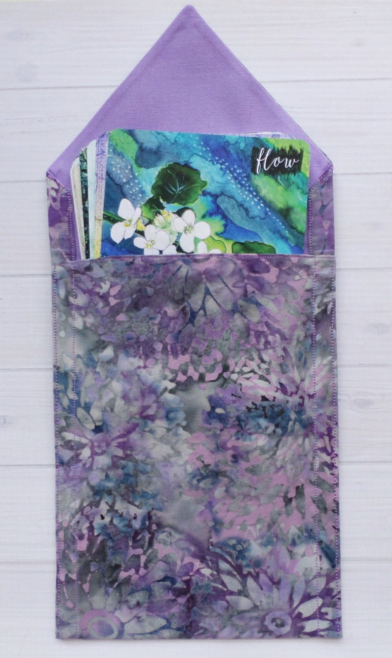 Purple Batik Tarot BAG with Your Choice Vintage Button image 4