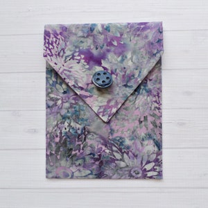 Purple Batik Tarot BAG with Your Choice Vintage Button image 2