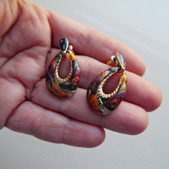 Vintage Enamel Swirl Earrings - image 2